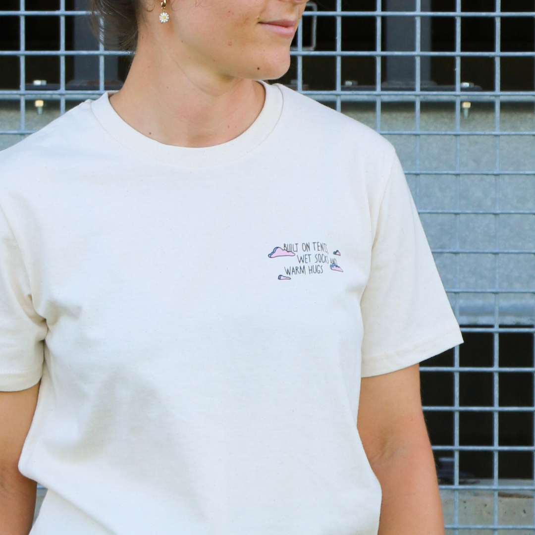 EARLY BIRD / T-shirt BUILT ON TENTS